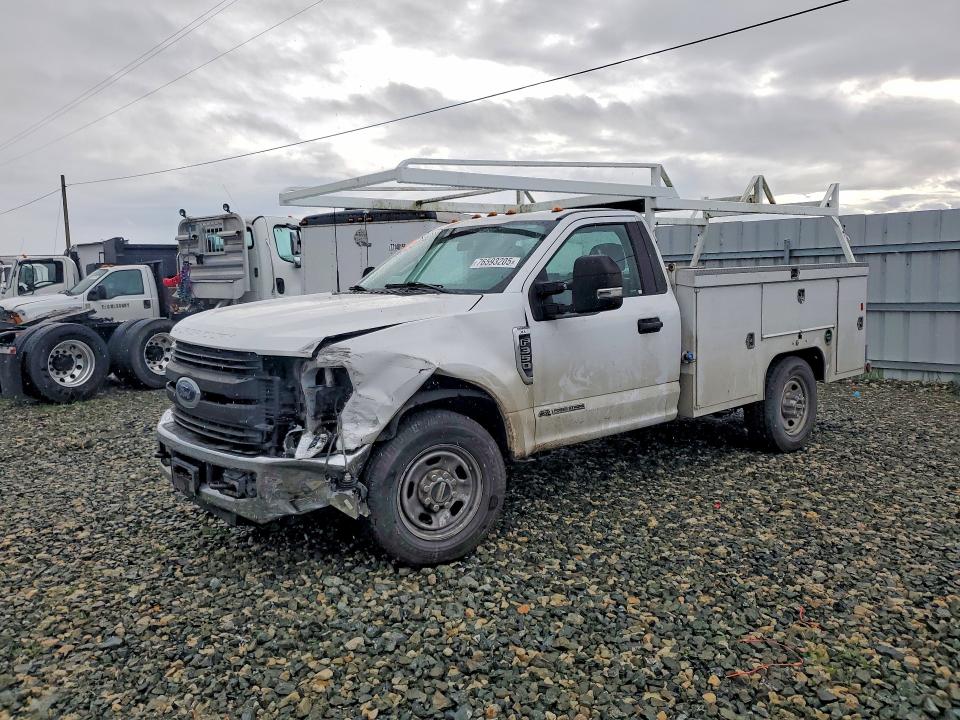 2017 FORD F350 — VIN 1FDRF3ET6HEB93968