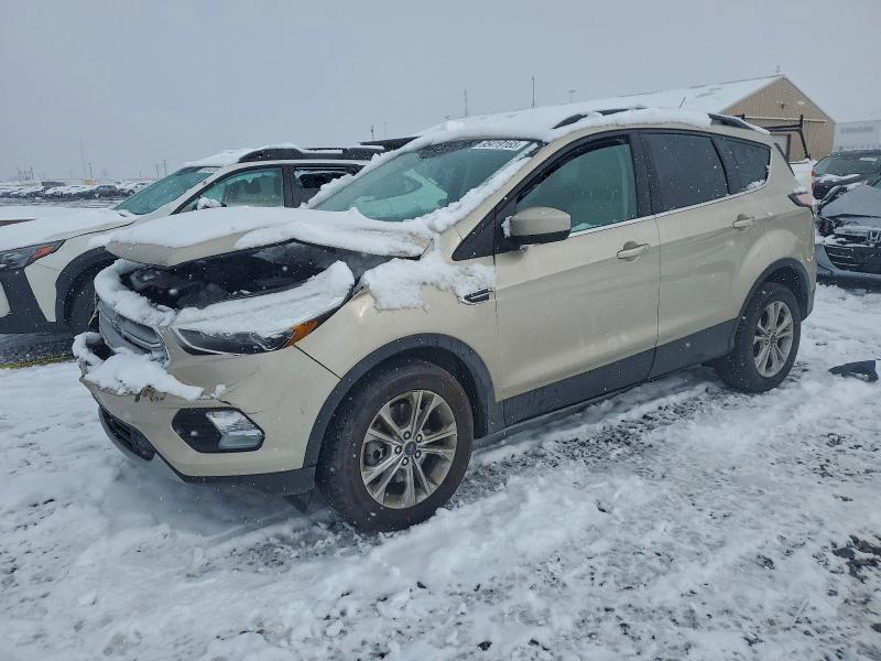 2017 FORD ESCAPE — VIN 1FMCU9GD2HUE72831