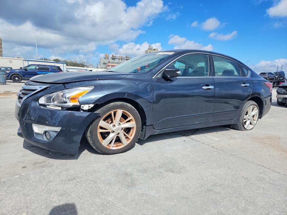 2015 NISSAN ALTIMA — VIN 1N4AL3AP4FC167323
