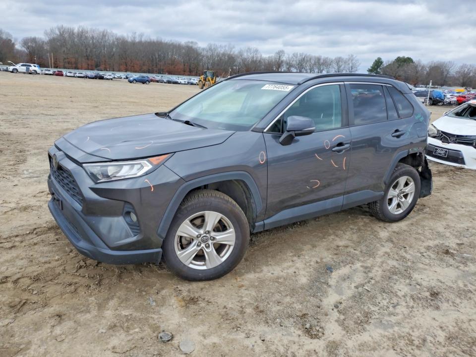 2019 TOYOTA RAV4 — VIN 2T3W1RFV4KC009847