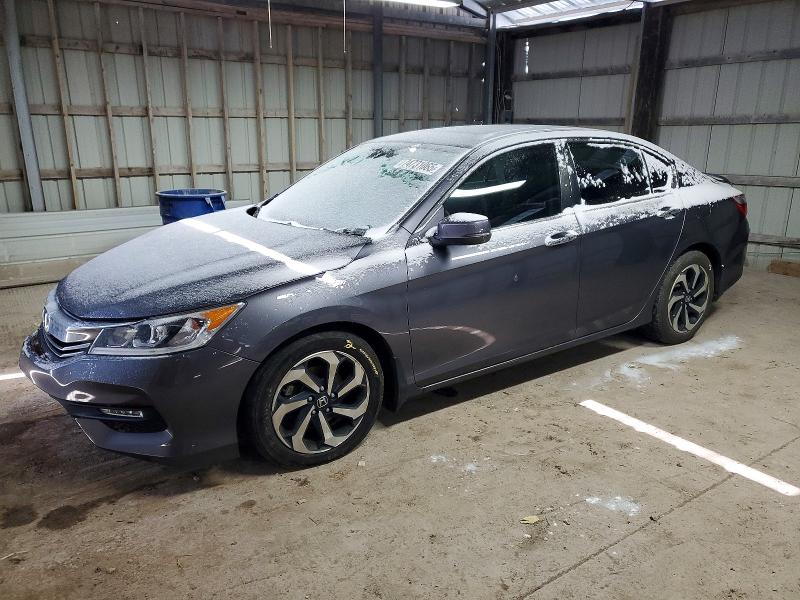 2016 HONDA ACCORD — VIN 1HGCR2F80GA117143