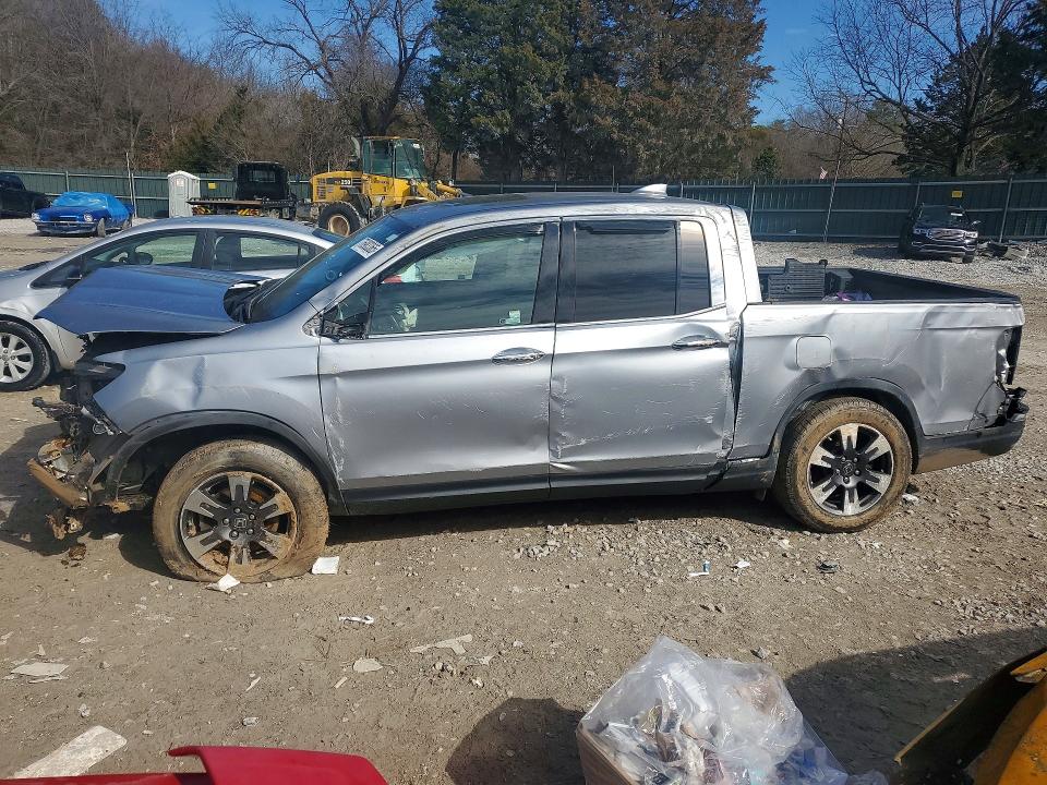 2019 HONDA RIDGELINE — VIN 5FPYK3F73KB009824