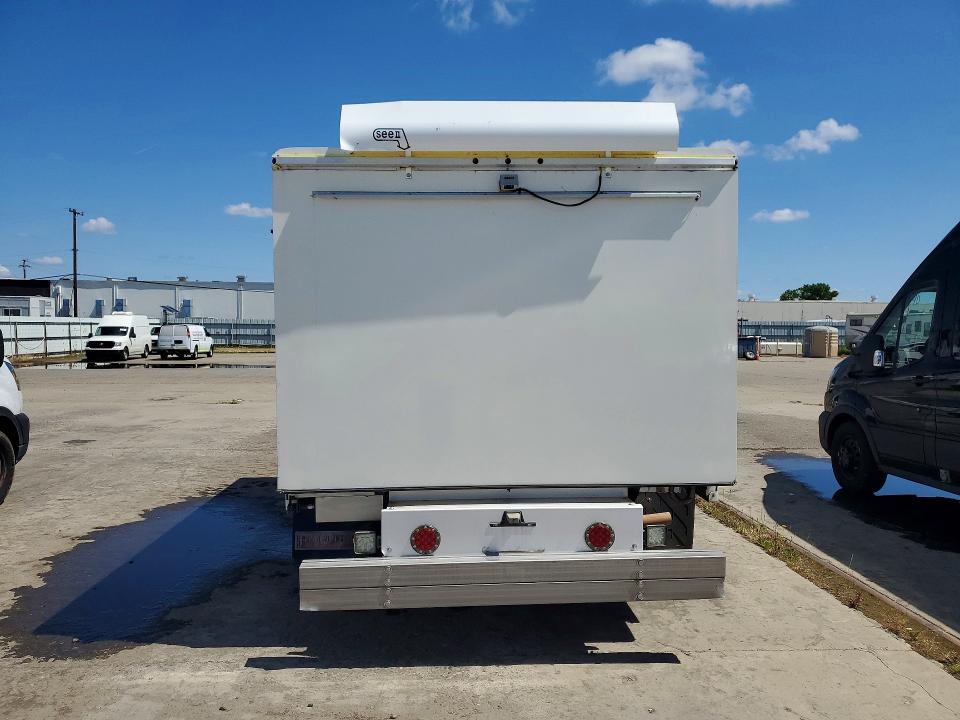 1FDXE4FS8HDC69072