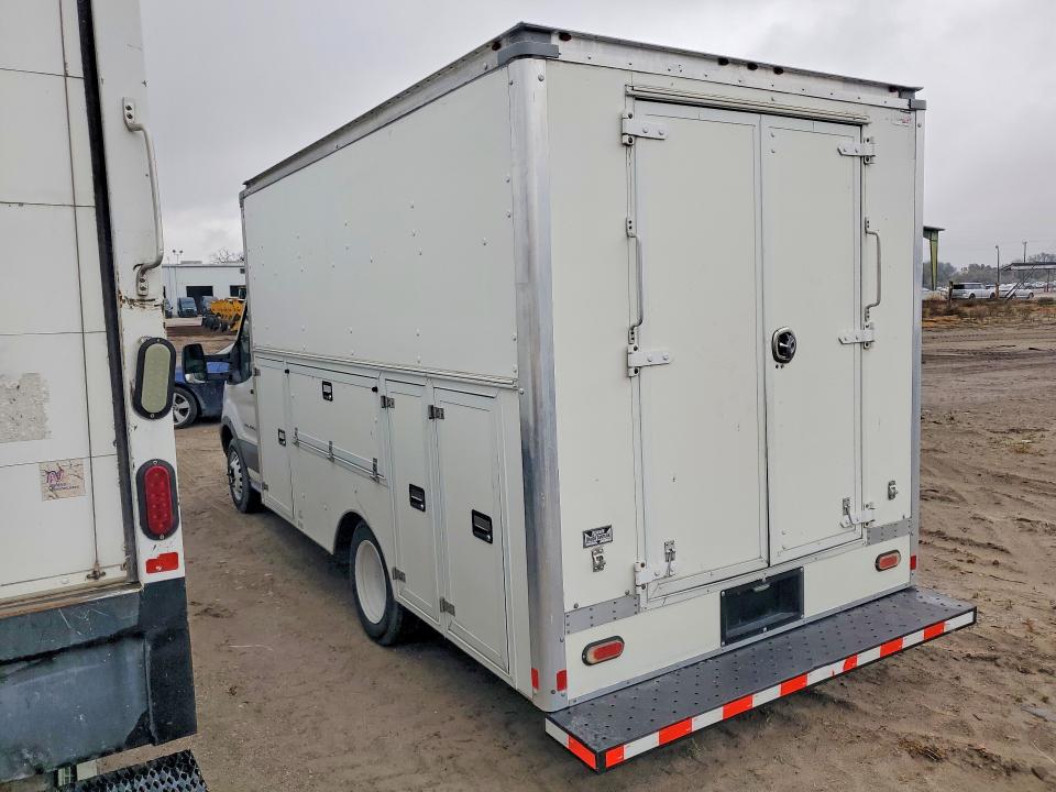1FDRS6ZM8JKB47002