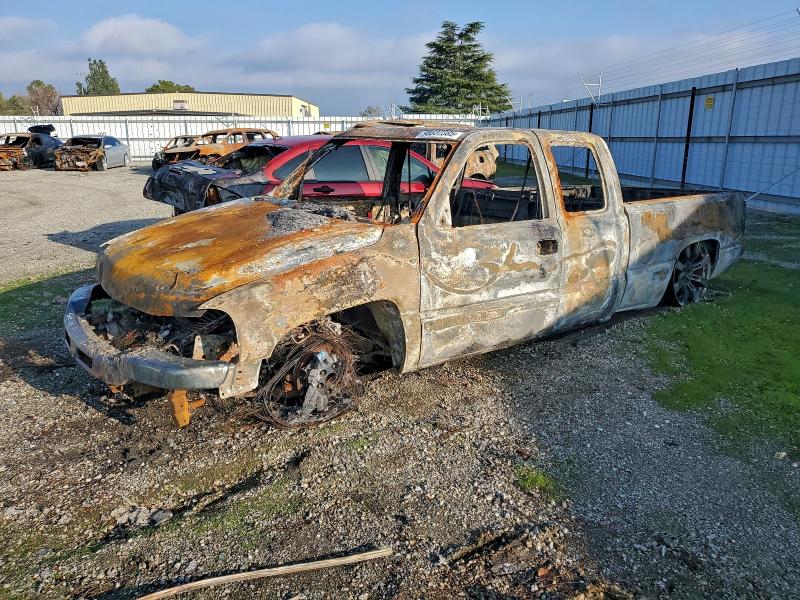 2002 GMC NEW SIERRA — VIN 2GTEC19V721287894