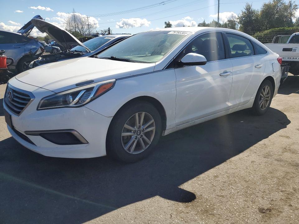 2016 HYUNDAI SONATA — VIN 5NPE24AF4GH393704
