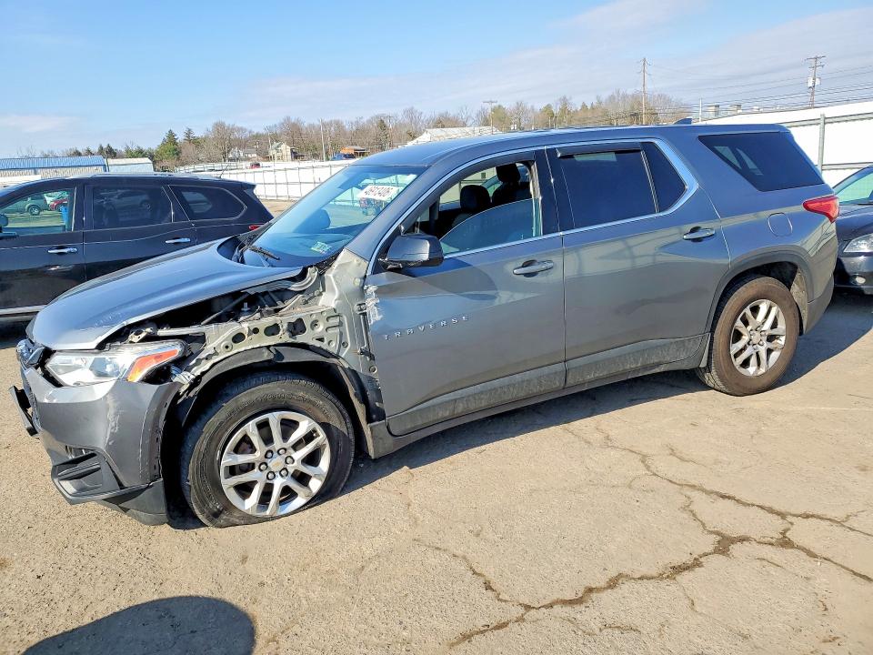 2018 CHEVROLET TRAVERSE — VIN 1GNERFKW9JJ120317