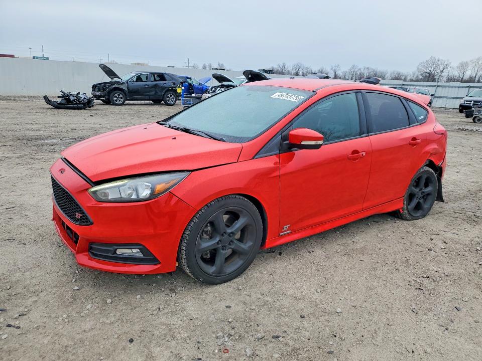 2016 FORD FOCUS — VIN 1FADP3L99GL245614