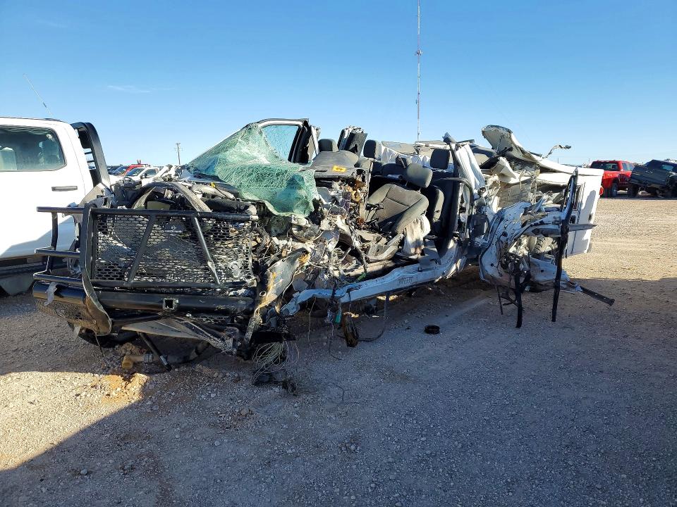 2022 FORD F350 — VIN 1FD8X3FT0NEC62222