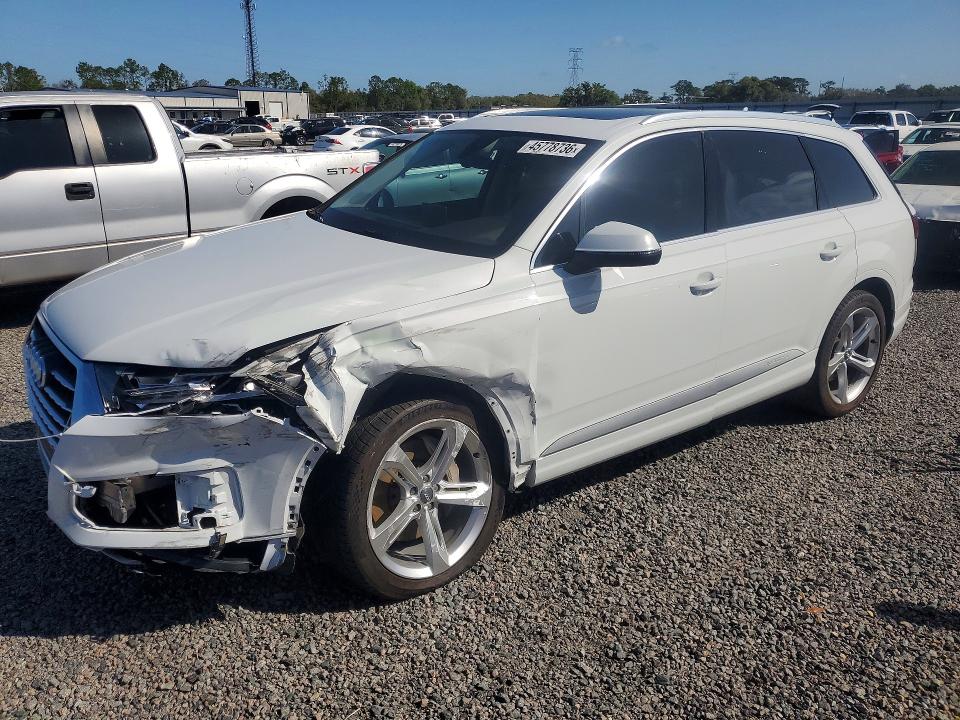 2019 AUDI Q7 — VIN WA1LHAF77KD032109