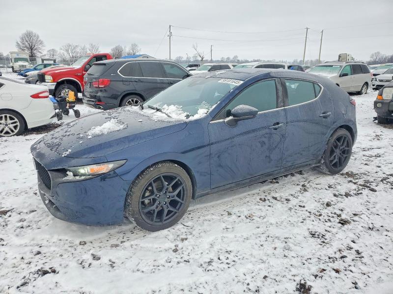 2020 MAZDA 3 — VIN JM1BPAMM7L1167705