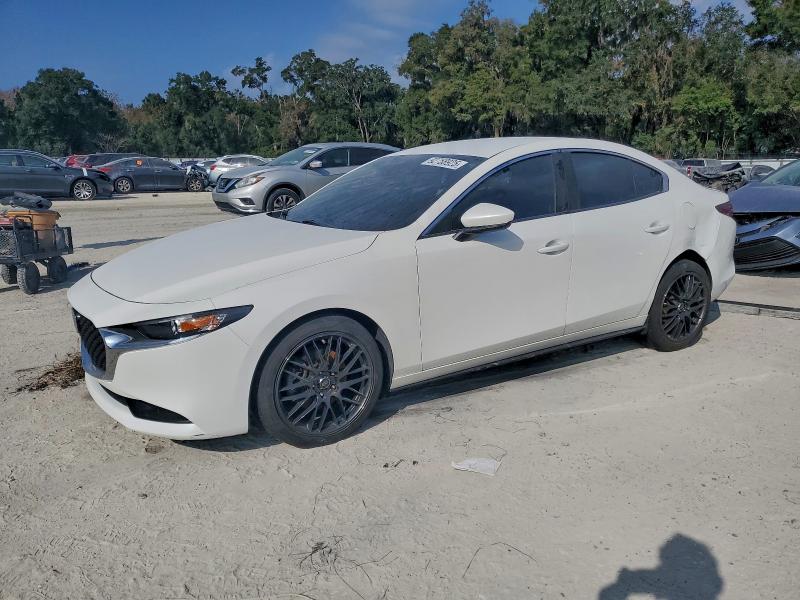 2019 MAZDA 3 — VIN JM1BPBAM3K1118400
