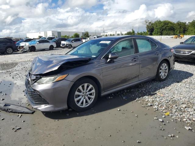 2020 TOYOTA CAMRY LE — VIN 4T1C11AK0LU381132
