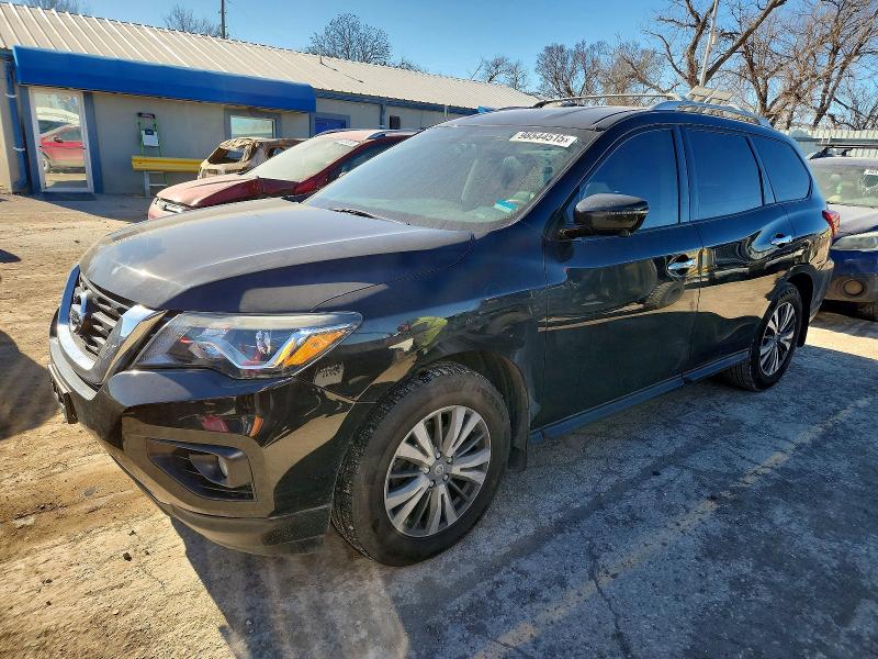 2017 NISSAN PATHFINDER — VIN 5N1DR2MN4HC631171