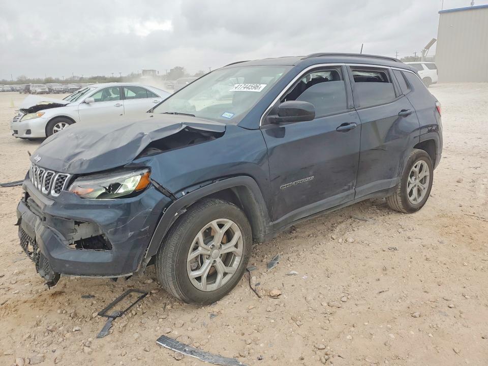 2024 JEEP COMPASS — VIN 3C4NJDBN5RT169675