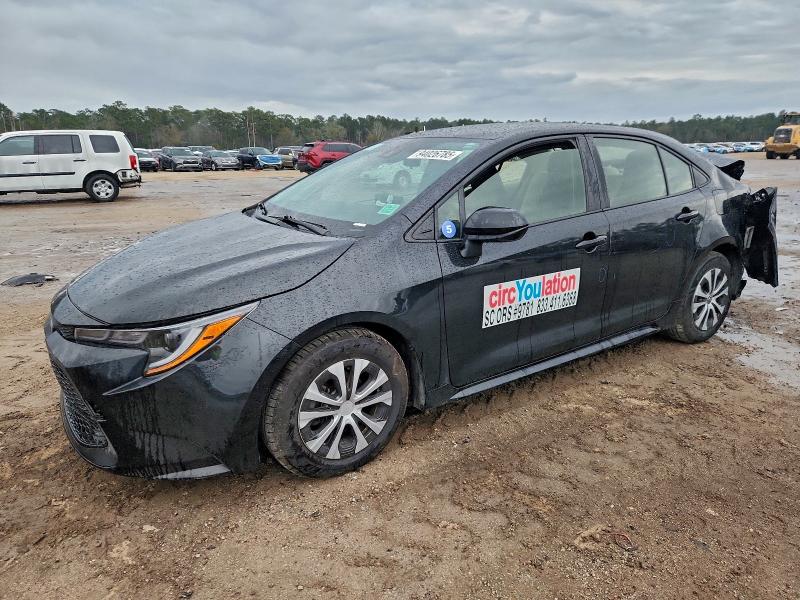 2022 TOYOTA COROLLA — VIN JTDEAMDE5NJ057022