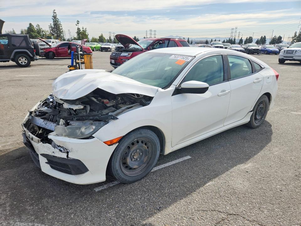 2018 HONDA CIVIC — VIN 2HGFC2F52JH536494