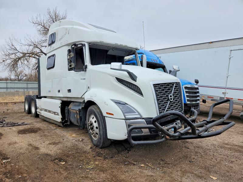 2022 VOLVO VNL — VIN 4V4NC9EH7NN297833