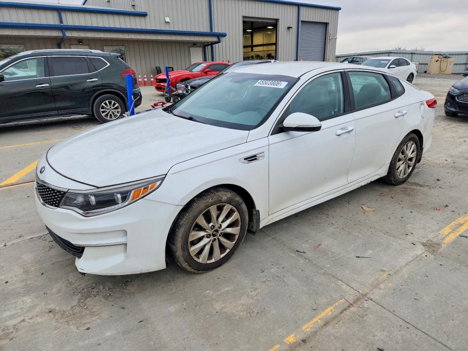 2016 KIA OPTIMA — VIN 5XXGU4L35GG020981