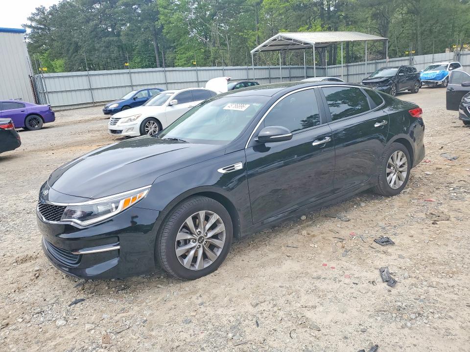2017 KIA OPTIMA — VIN 5XXGT4L31HG132147