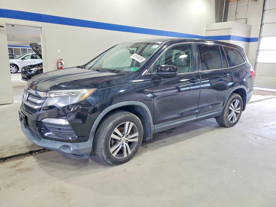 2016 HONDA PILOT — VIN 5FNYF6H31GB033460