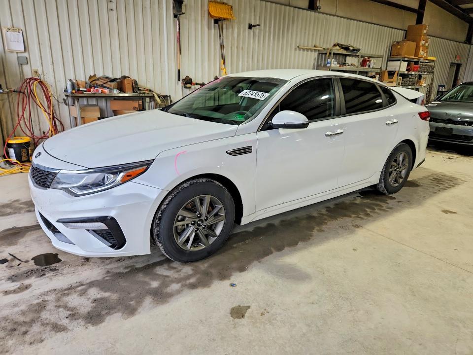 2019 KIA OPTIMA — VIN 5XXGT4L34KG349084