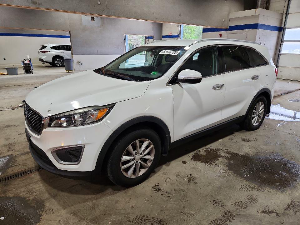 2017 KIA SORENTO — VIN 5XYPG4A33HG273935