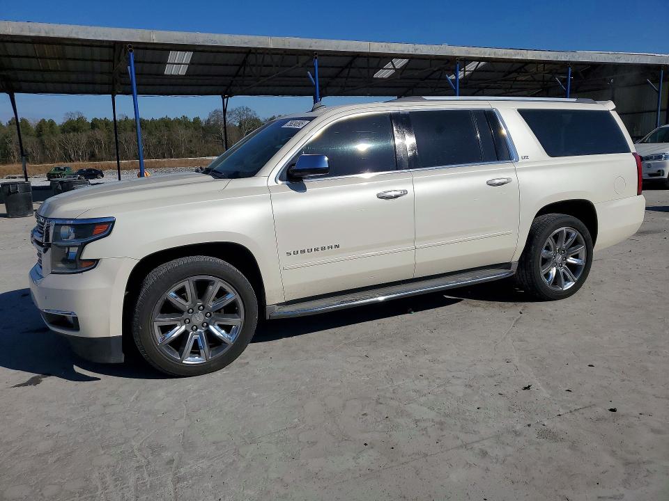 2015 CHEVROLET SUBURBAN — VIN 1GNSCKKC0FR166517