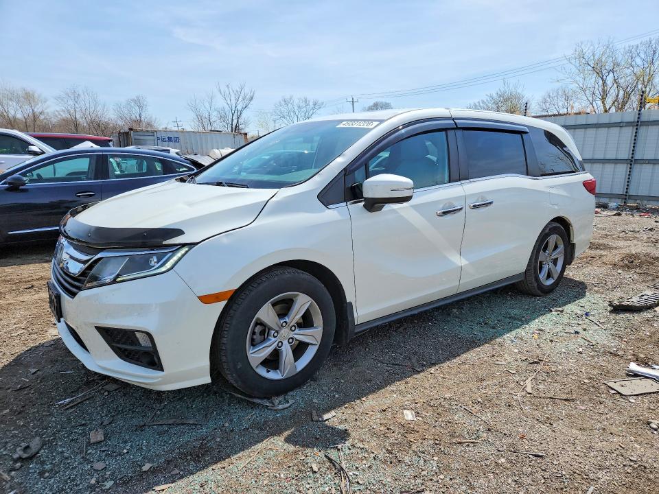 2018 HONDA ODYSSEY — VIN 5FNRL6H75JB051743