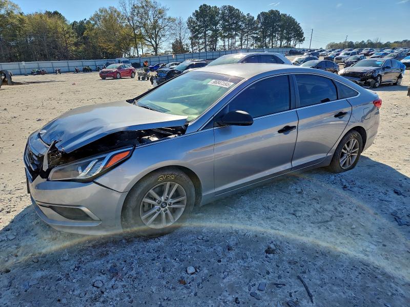 2017 HYUNDAI SONATA — VIN 5NPE24AF4HH571211