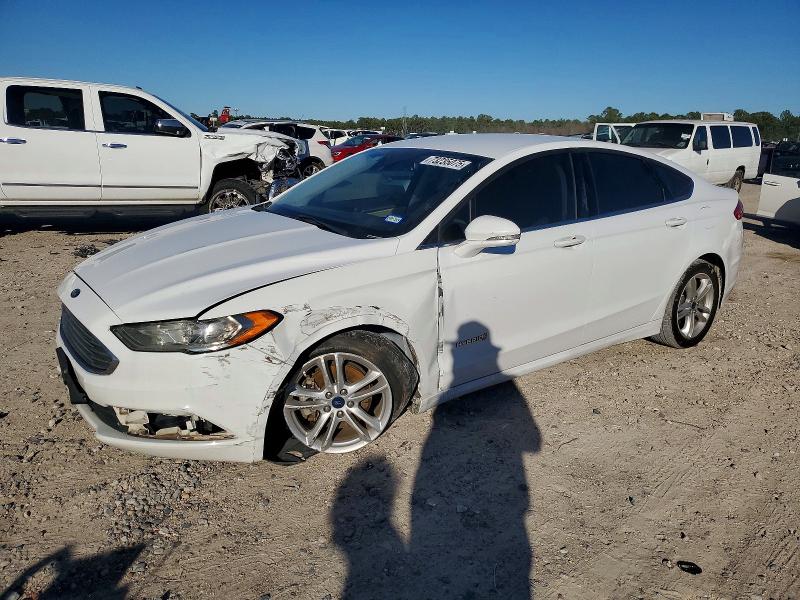 2018 FORD FUSION SE — VIN 3FA6P0LUXJR261180