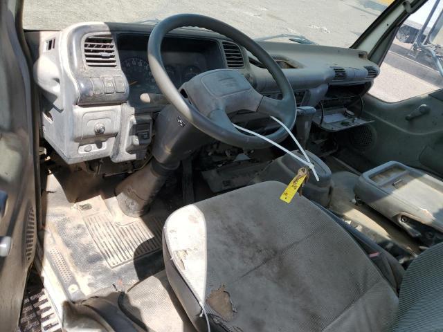 4KDC4B1R9XJ003831