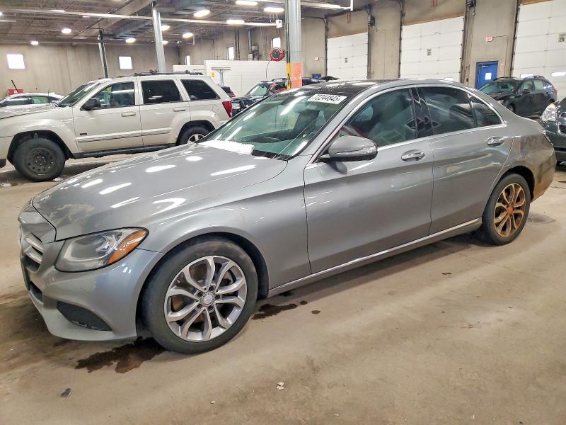 2015 MERCEDES-BENZ C 300 4MAT — VIN 55SWF4KB6FU083618