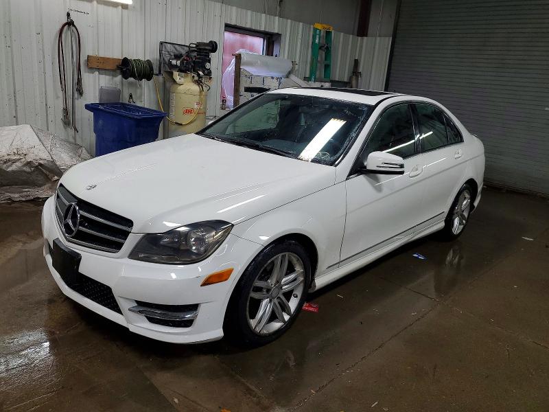 2014 MERCEDES-BENZ C 300 4MAT — VIN WDDGF8AB3EG201178