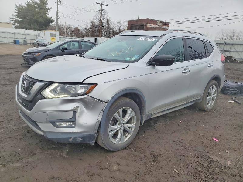 2017 NISSAN ROGUE SV — VIN 5N1AT2MV2HC824956