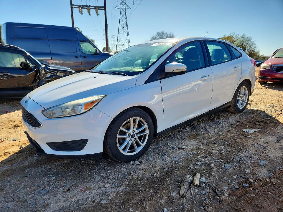 2015 FORD FOCUS — VIN 1FADP3F2XFL298013