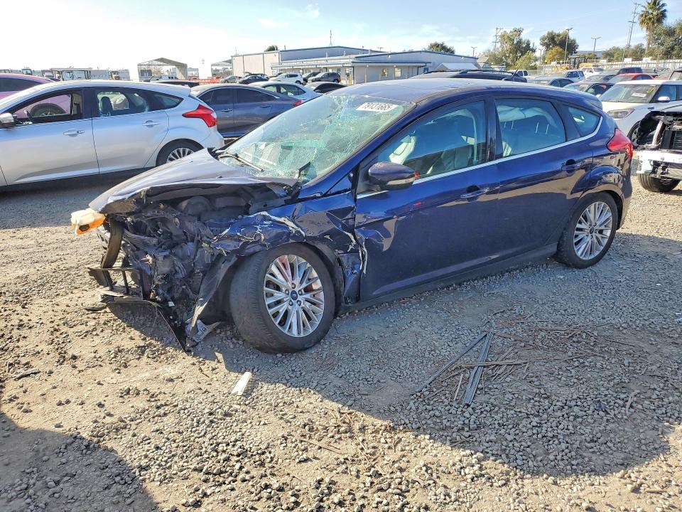 2017 FORD FOCUS — VIN 1FADP3N21HL211622