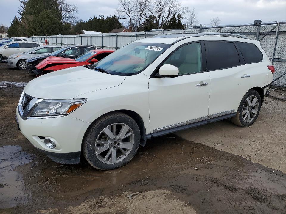2015 NISSAN PATHFINDER — VIN 5N1AR2MM7FC669940