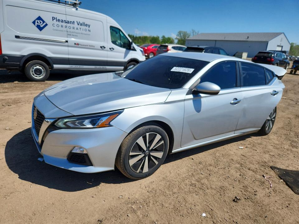2021 NISSAN ALTIMA — VIN 1N4BL4DV6MN324713