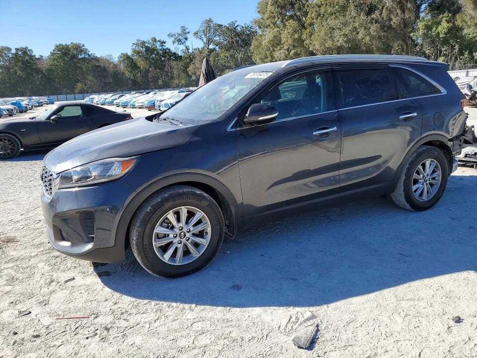 2019 KIA SORENTO LX — VIN 5XYPG4A51KG476220