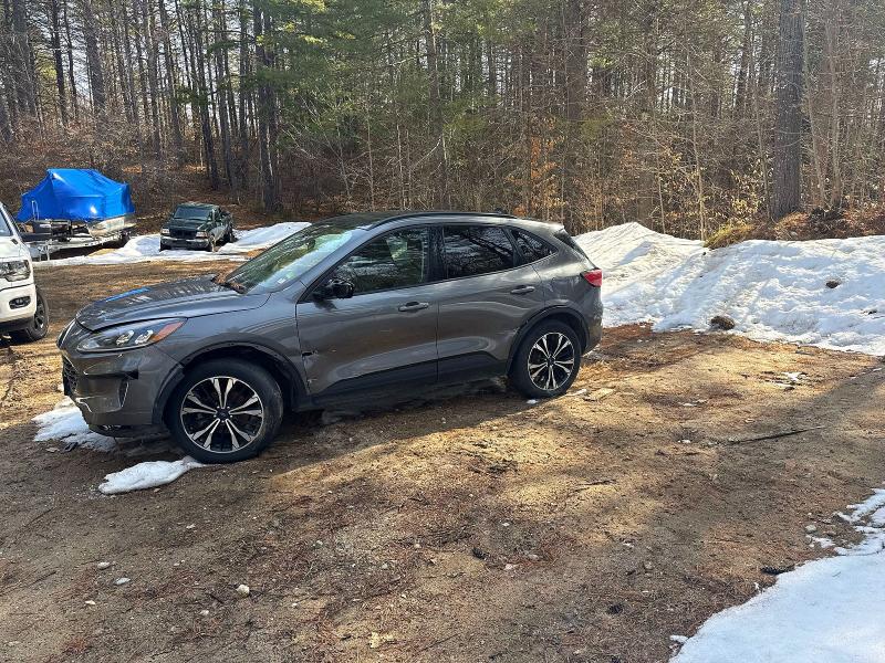 2021 FORD ESCAPE — VIN 1FMCU9G60MUA28987