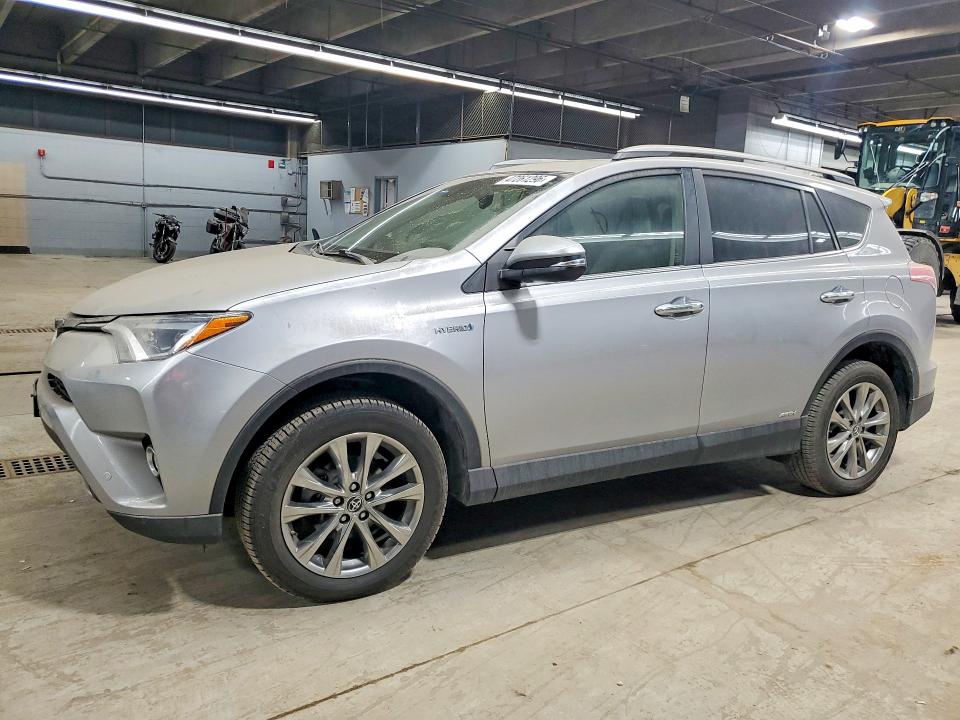 2018 TOYOTA RAV4 — VIN JTMDJREV6JD251784