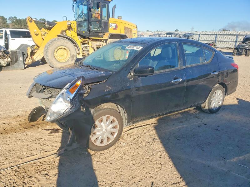 2019 NISSAN VERSA — VIN 3N1CN7AP1KL857813
