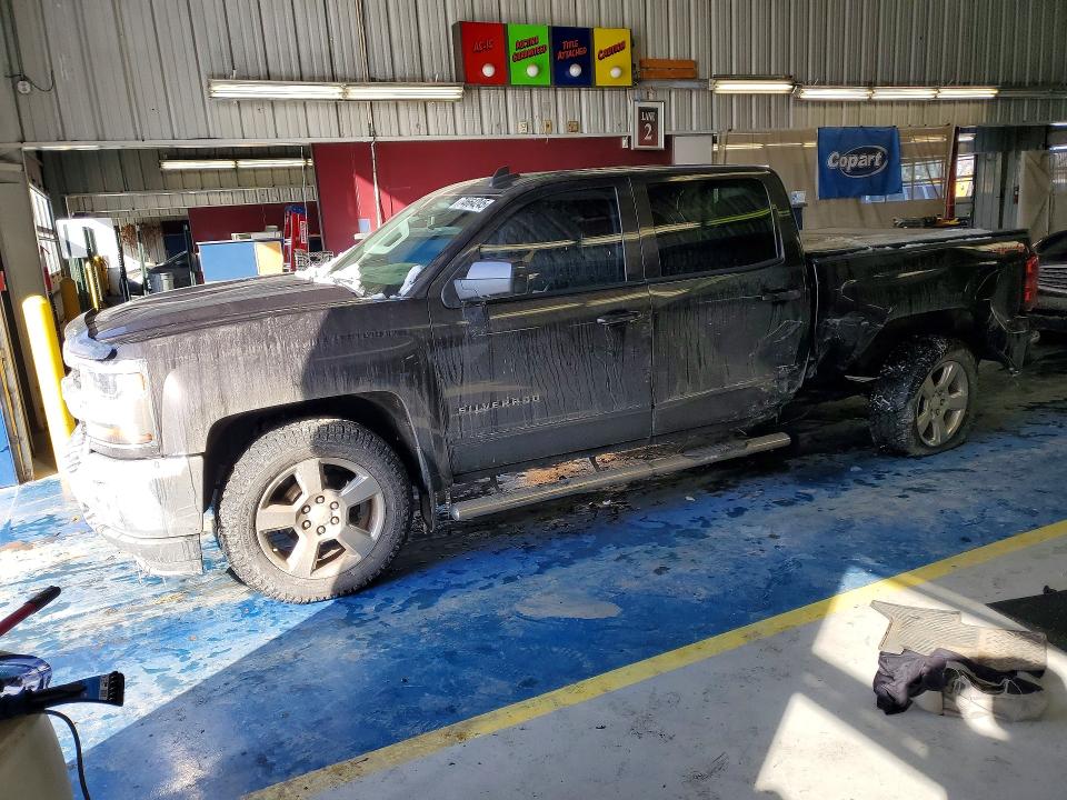 2016 CHEVROLET SILVERADO — VIN 3GCUKREC3GG117838