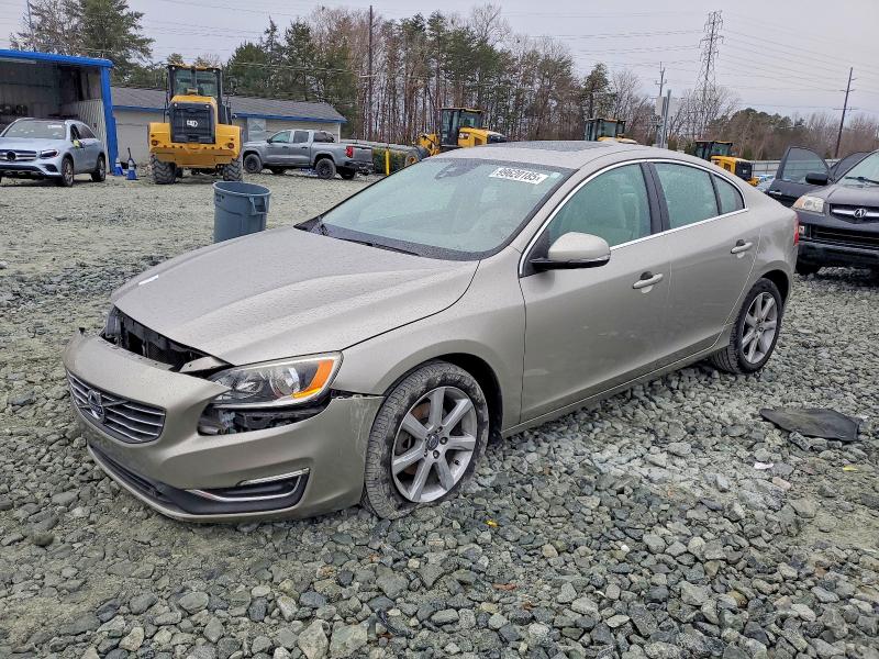 2016 VOLVO S60 — VIN YV126MFK6G2405442