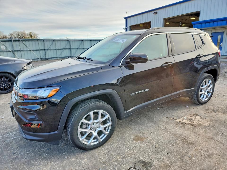 2022 JEEP COMPASS — VIN 3C4NJDFB9NT218807