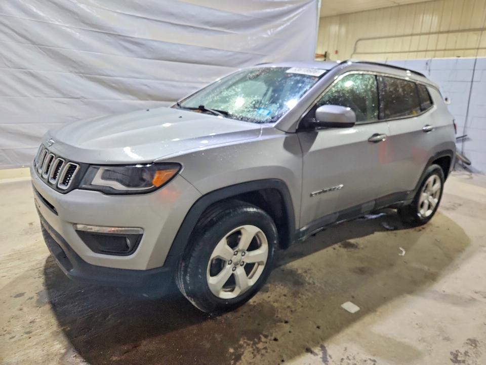 2018 JEEP COMPASS — VIN 3C4NJDBB4JT331502