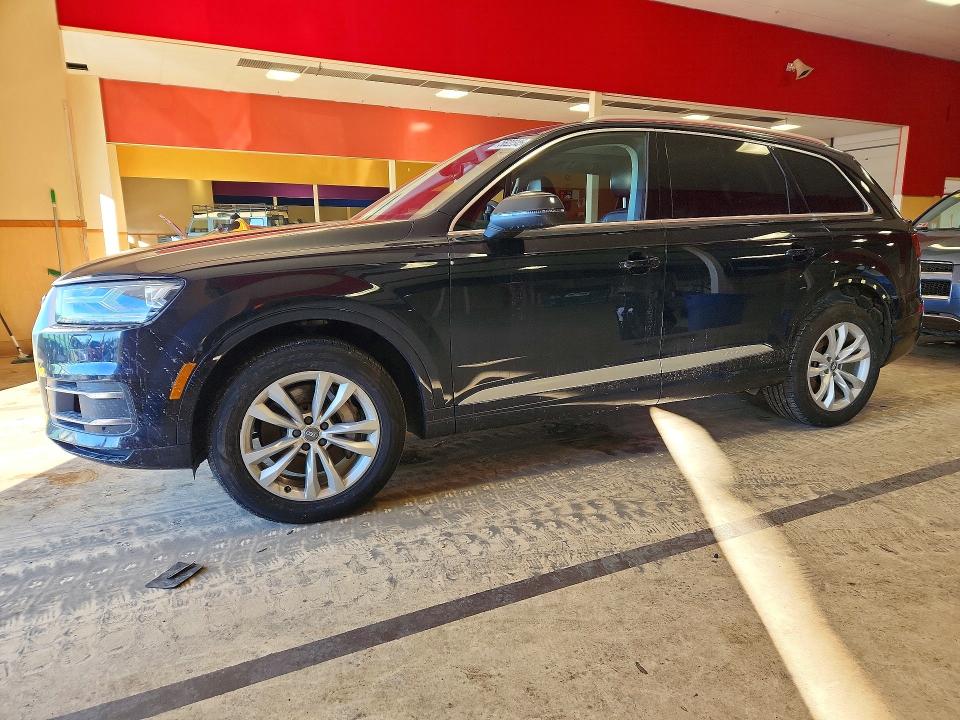2017 AUDI Q7 — VIN WA1LAAF77HD046430