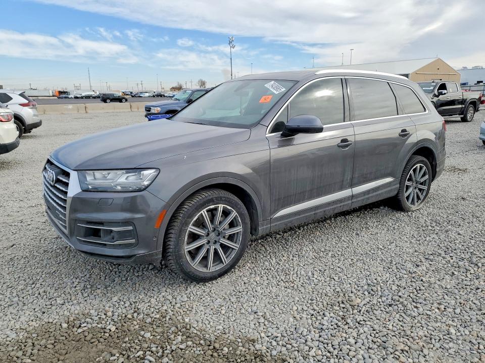 2019 AUDI Q7 — VIN WA1VAAF74KD003745
