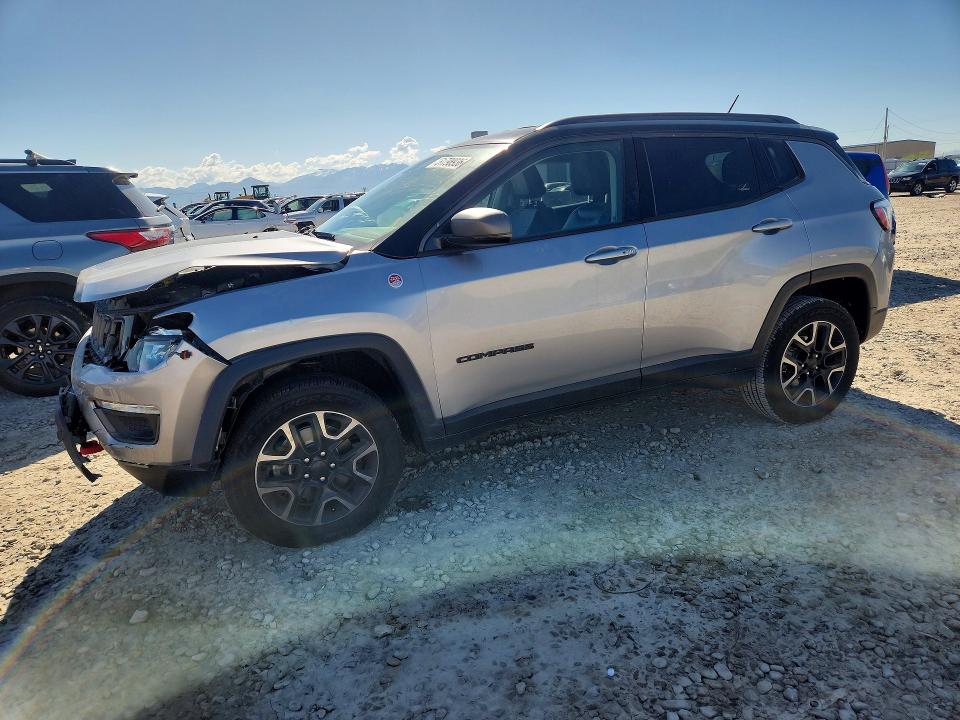 2019 JEEP COMPASS — VIN 3C4NJDDBXKT660557